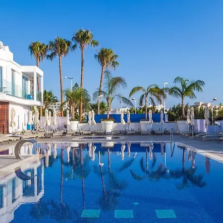 Fig Tree Aqua Apartment-143 Протарас